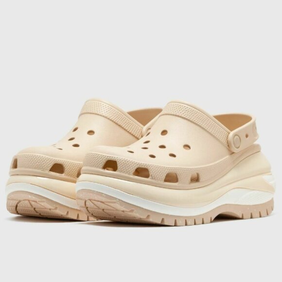 Crocs Mega Crush Slip On Platform Clogs in Beige Size 7 - Picture 1 of 6